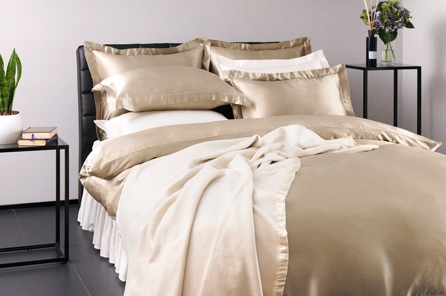 シルクに包まれて、こだわりの睡眠時間 | ホーム・キッチン＆アート