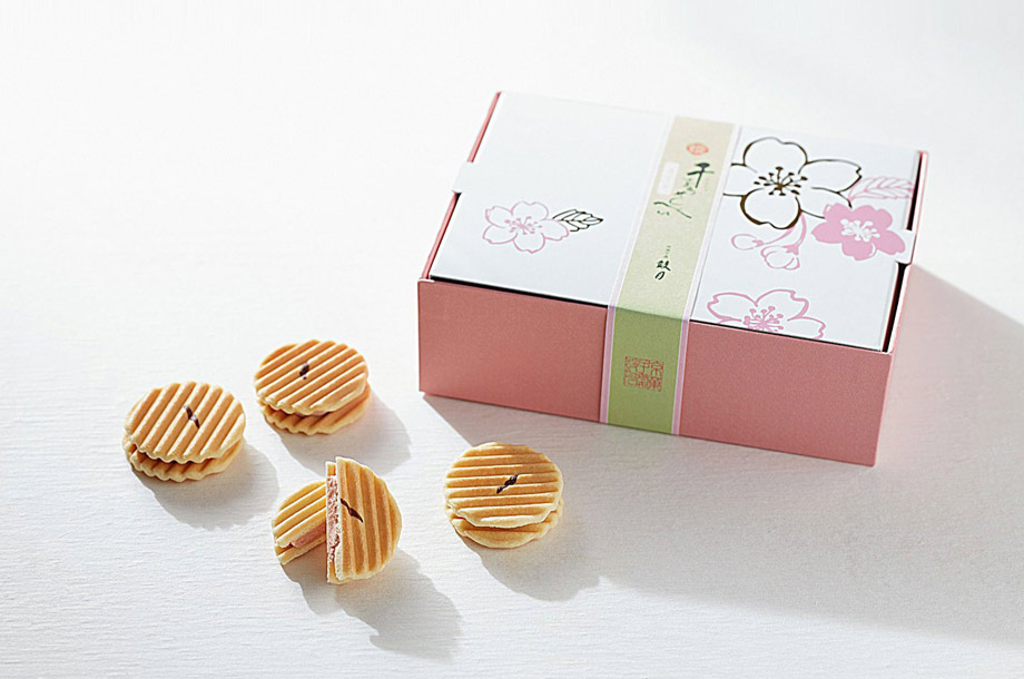 食品担当 山田 千尋 Select Item「年度末のご挨拶におすすめのギフト・手土産9選」