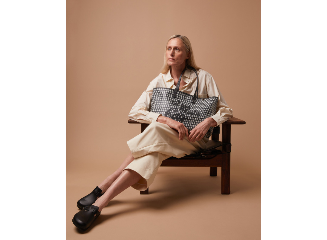 ANYA HINDMARCH/アニヤ・ハインドマーチの画像