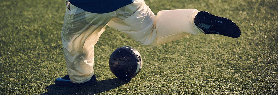 F.C.Real Bristol / エフシーレアルブリストル TOP | メンズ