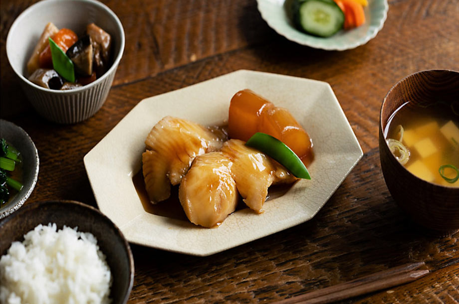 疲れた時、忙しい時は時短で美味しく！冷凍食品と侮るなかれの本格的なお弁当とお惣菜6選　惣菜担当バイヤー 久保田 浩之 Select Item
