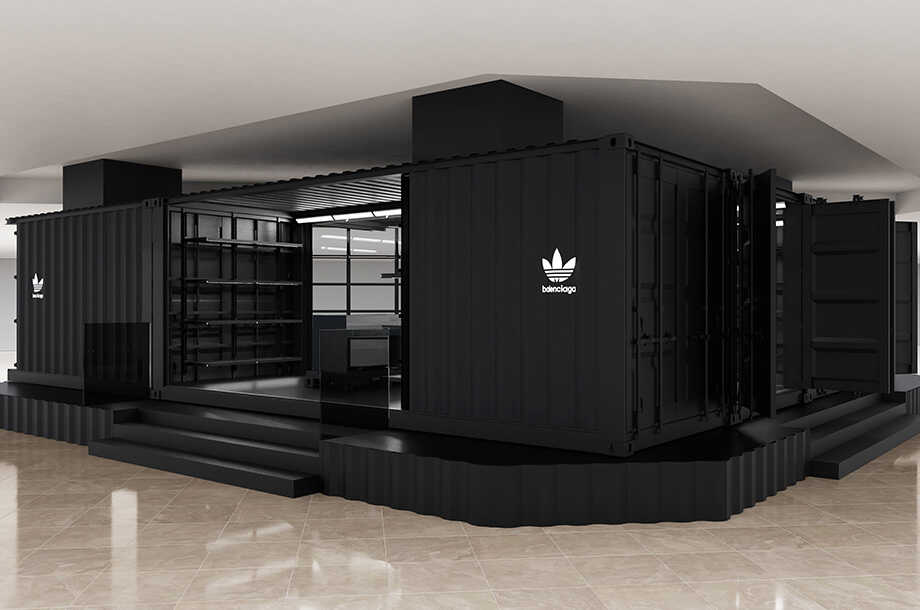 「Balenciaga / adidas」のコレクションが伊勢丹新宿店 本館1階 ザ・ステージに登場